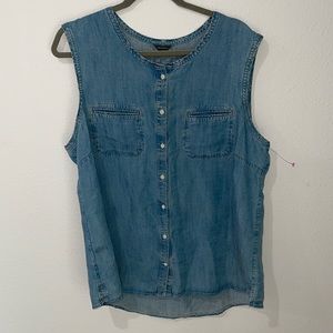 Eddie Bauer Jean Top